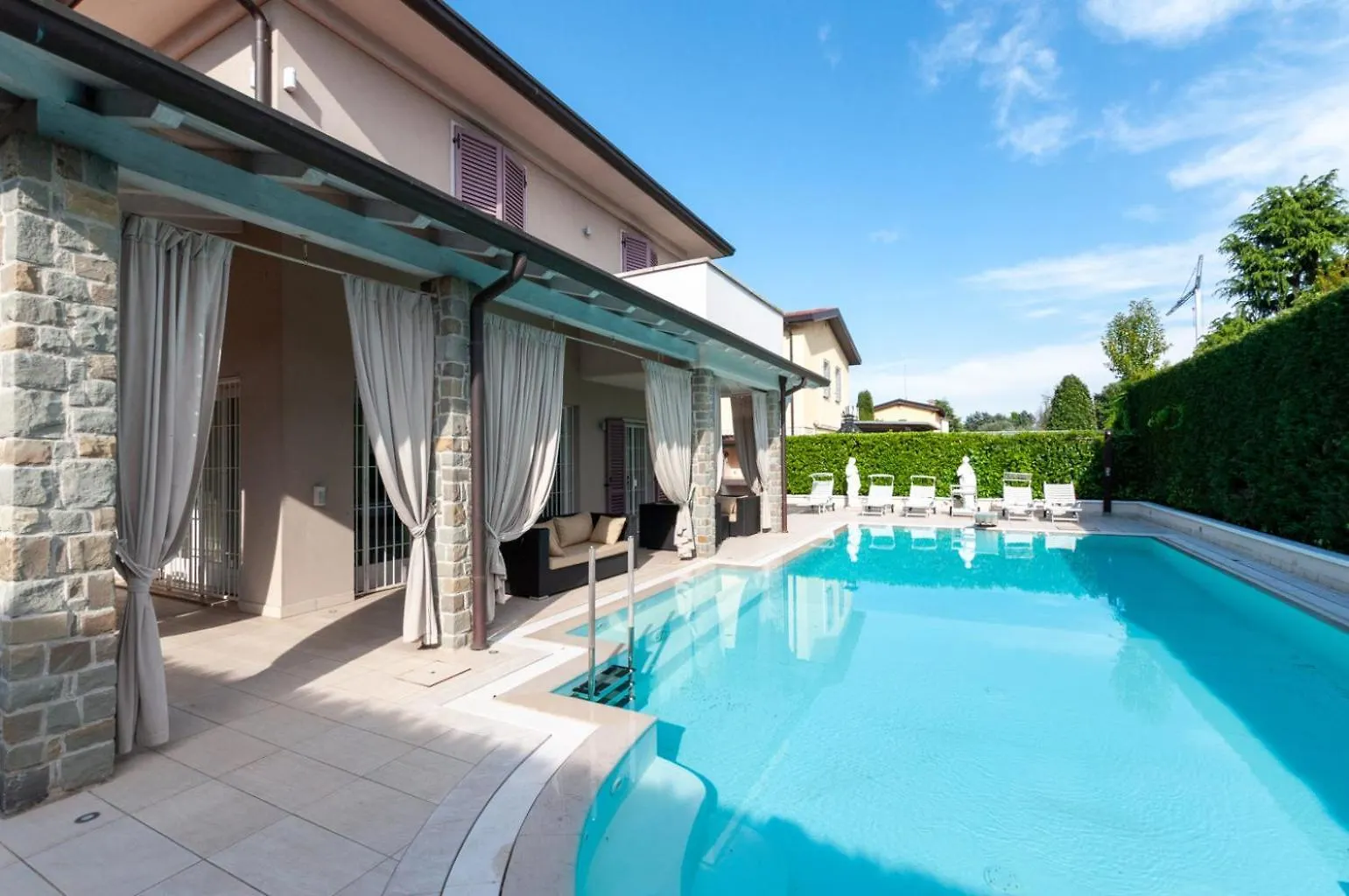 Villa Giuly Sirmione Italia